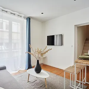 Apartamento Louvre Museum By Prestige, París